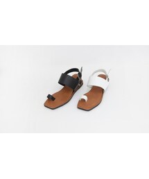 11AM | 親指ストラップぺたんこサンダル(サンダル)