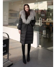 フェミニンファー付きロングダウン(ダウンジャケット/コート)