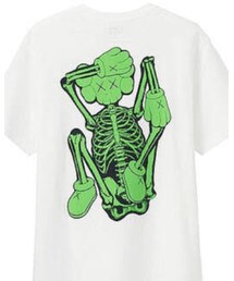 UNIQLO | UNIQLO×KAWSコラボTシャツ バックプリント(Tシャツ/カットソー)