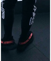 Yeezy | スニーカー