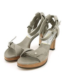 Pippi  サンダル(サンダル)