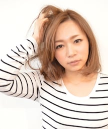 avenue | アンニュイシンプルAボブ
カラーはベージュで動きのある艶やかさを☆
少し大人セクシーな可愛いAラインボブ(その他)