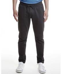 Takuya Duncan |  The Montauk Sweatpant is a modern take on the classic, yet updated into a stylish comfortable pant that is perfect for lounging at home, hanging at the beach or out to dinner.(その他パンツ)