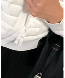 MONCLER | ノーカラージャケット