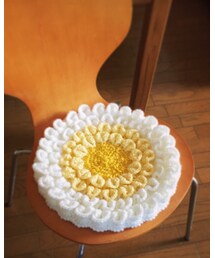 手編みの円座 | かぎ針編みで編んだお花の円座（私の手編み）(ラグ/マット)
