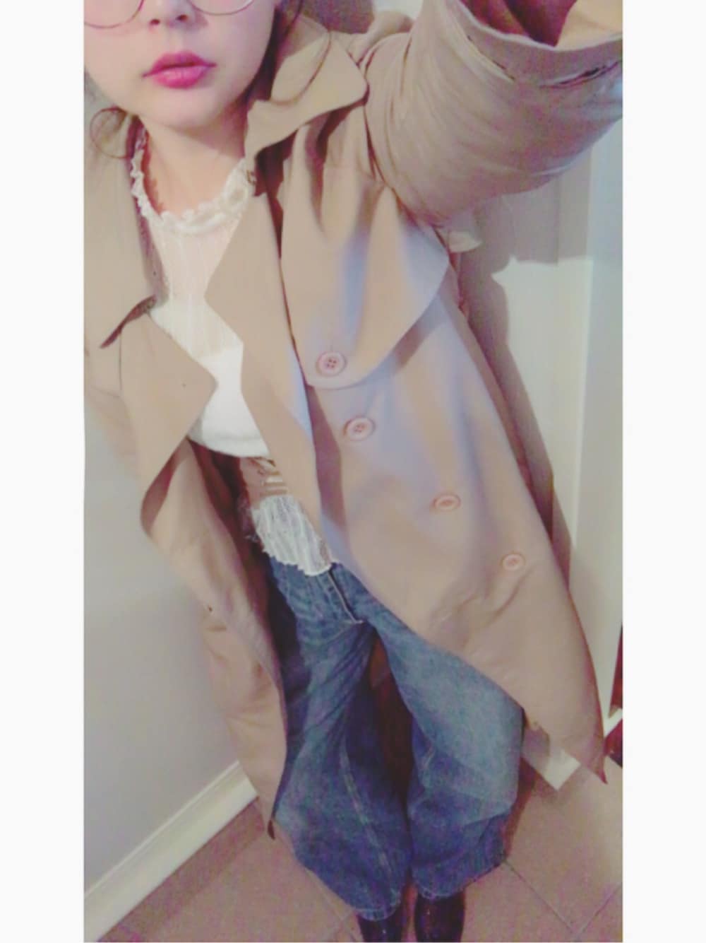 「春、トレンチコート、オトナカジュアル、今日のコーデ、レース、コルセット、ワイドパンツ、デニム」｜「mysticのライナー付きトレンチコート（トレンチコート、ベージュ系）」を使った、あむちゃーんさん（レディース・159cm）の春コーディネートの1枚目の写真