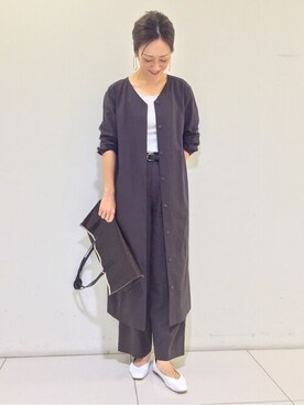 「アイテム（タンクトップ、グレー系）」を使った、sayakaさん（レディース・165cm）の秋コーディネート