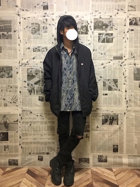 「ナイロンパーカー」｜「アイテム（ブーツ）」を使った、YOGGIさん（メンズ・170cm）の秋コーディネート