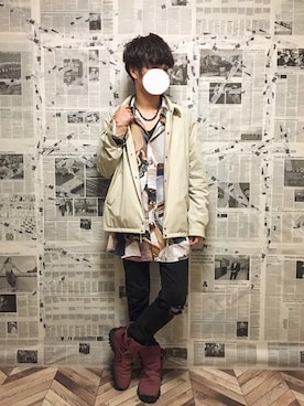 「総柄トップス」｜「アイテム（その他アウター）」を使った、YOGGIさん（メンズ・170cm）の秋コーディネート