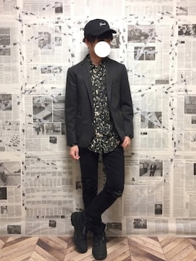 「秋色コーデ」｜「アイテム（ジャケット/アウター）」を使った、YOGGIさん（メンズ・170cm）の秋コーディネート