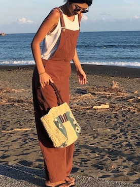 「美容師」｜「アイテム（サロペット/オーバーオール）」を使った、まちょさん（レディース・156cm）の秋コーディネート