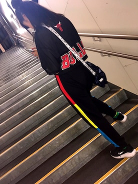 「NIKE（ナイキ）のアイテム（スニーカー、ブラック系）」を使った、moepiさん（レディース・157cm）の秋コーディネート