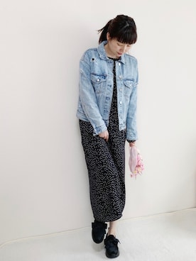 「stradivarius（ストラディバリウス）のアイテム（デニムジャケット）」を使った、kaori_hi423さん（レディース・162cm）の春コーディネート