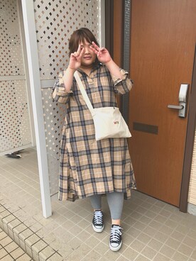 「アイテム（シャツワンピース）」を使った、えーたむさん（レディース・160cm・20代）の秋コーディネート