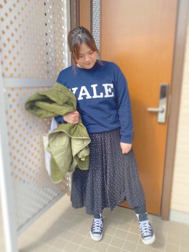 「CONVERSE（コンバース）のALL STAR HI（スニーカー）」を使った、えーたむさん（レディース・160cm）の冬コーディネート