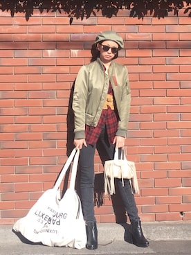 「Yuge（ユージュ）のアイテム」を使った、stylist komakiさん（レディース・162cm）の冬コーディネート