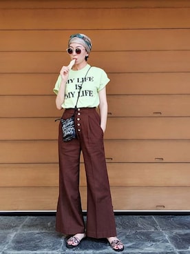 「NINE（ナイン）のアイテム（パンツ）」を使った、stylist komakiさん（レディース・162cm）の春コーディネート