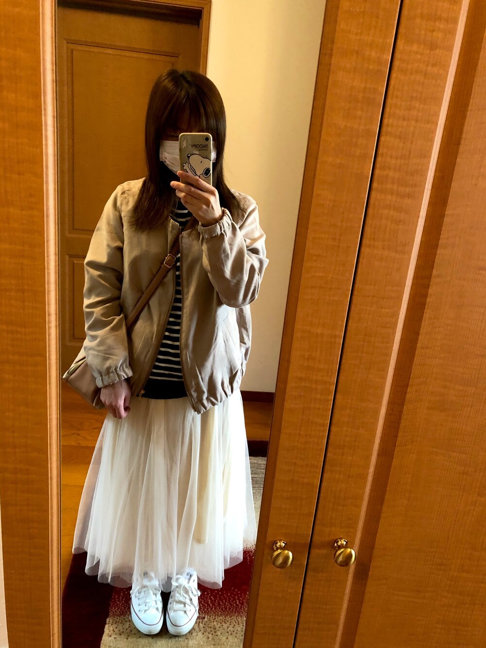 「チュールスカート、スニーカー、ノーカラージャケット」｜「しまむらのアイテム（ノーカラージャケット、ピンク系）」を使った、erikaさん（レディース・155cm）の春コーディネートの1枚目の写真