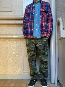 カーゴパンツを使った デニムシャツ の人気ファッションコーディネート Wear