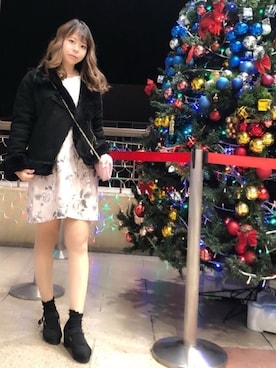 「LIPSERVICE（リップサービス）のアイテム（ジャケット/アウター）」を使った、Rionaさん（レディース・151cm）の冬コーディネート