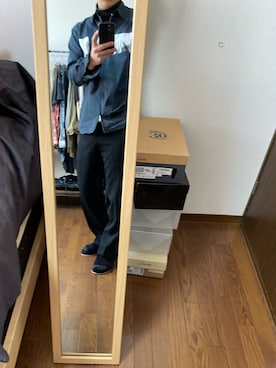 「COMME des GARCONS HOMME（コム デ ギャルソン・オム）のアイテム（スラックス、ブラック系）」を使った、ぶちさん（メンズ・177cm）の秋コーディネート