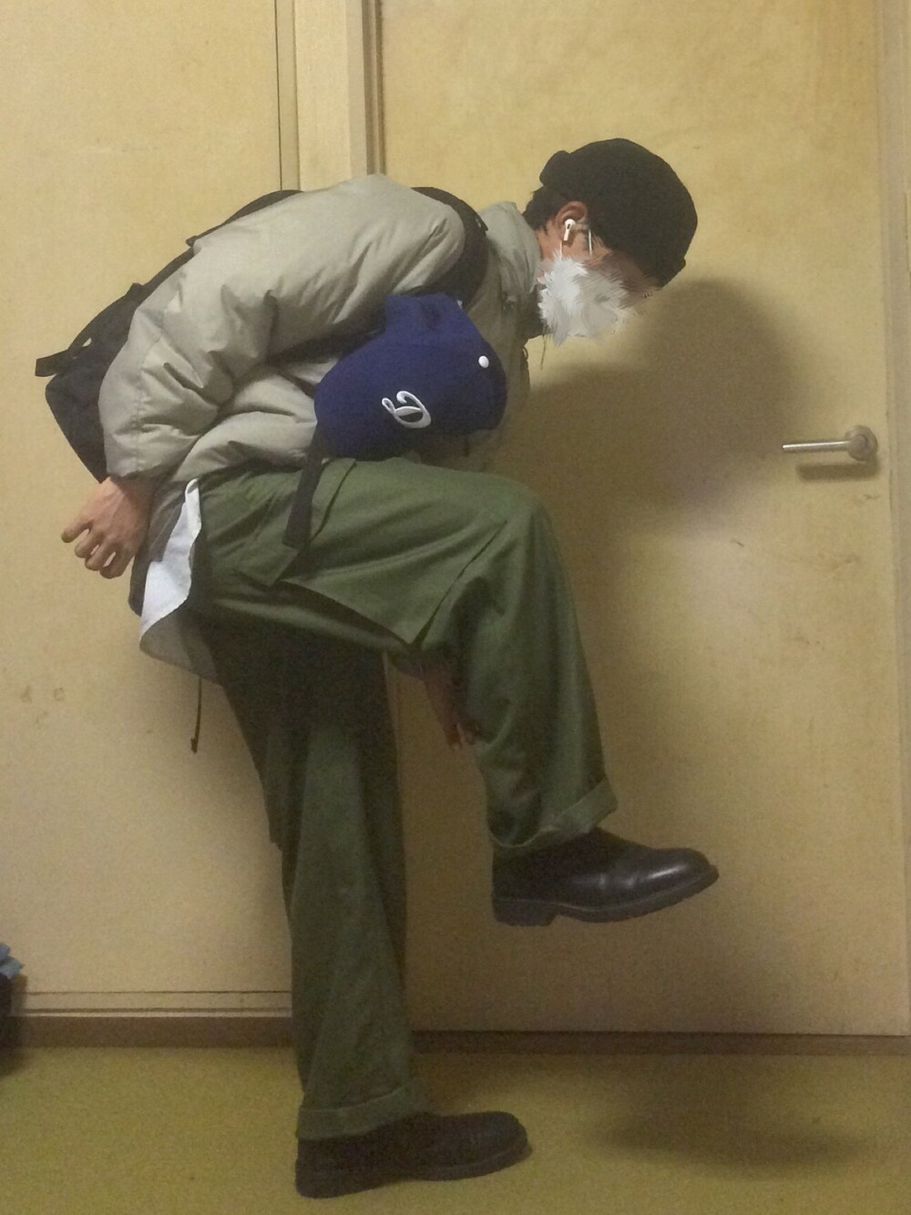 「level7、workpants、military、ドジャース、vintage、古着、dead stock、used、vintage style、outfit」｜「LACOSTEのアイテム（ニットキャップ/ビーニー、ブラック系）」を使った、Taka→さん（メンズ・165cm）の秋コーディネートの1枚目の写真