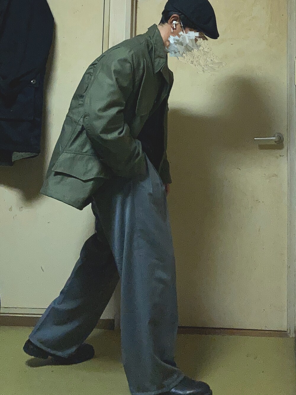 「military、ミリタリー、outfit、ootd」｜「古着のアイテム（ジャケット/アウター、グリーン系）」を使った、Taka→さん（メンズ・165cm）の春コーディネートの1枚目の写真