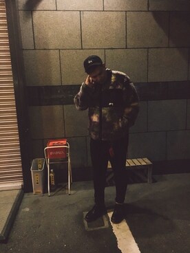 「STUSSY（ステューシー）のアイテム（その他アウター）」を使った、S #相互さん（メンズ・181cm）の冬コーディネート