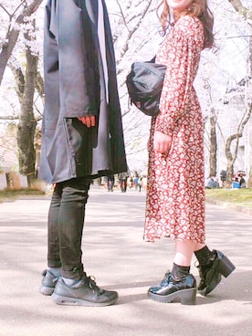 「カップル」｜「アイテム（トレンチコート）」を使った、優奈さん（レディース・154cm）の春コーディネート
