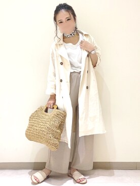 「オールホワイト」｜「アイテム（トレンチコート）」を使った、sonaさん（レディース・159cm）の夏コーディネート