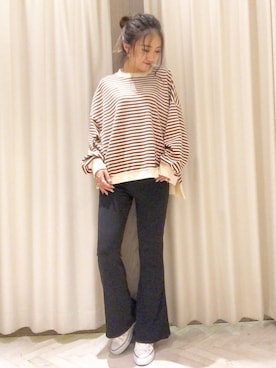「SHAGGIE（シャギー）のアイテム（その他パンツ）」を使った、sonaさん（レディース・159cm）の秋コーディネート