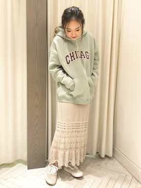 「アイテム（パーカー）」を使った、sonaさん（レディース・159cm・10代）の冬コーディネート