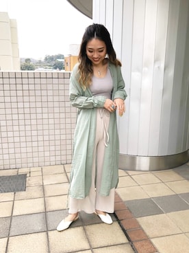 「アイテム（タンクトップ、グレー系）」を使った、sonaさん（レディース・159cm）の春コーディネート