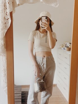 「SpRay（スプレイ）のリバーシブルフリンジバケットＨＡＴ（ハット、ベージュ系）」を使った、tai さんの夏コーディネート