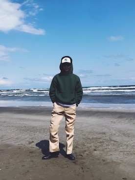 「LOS ANGELES APPAREL（ロサンゼルスアパレル）のアイテム（パーカー）」を使った、Mizuhoさん（メンズ・167cm）の春コーディネート
