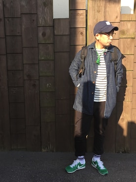 「ショップコート」｜「アイテム（アクセサリー）」を使った、yossyさん（メンズ・174cm）の春コーディネート