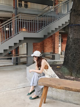 「AS KNOW AS plus（アズノゥアズプラス）のアイテム（キャップ）」を使った、Dさん（レディース・155cm）の夏コーディネート
