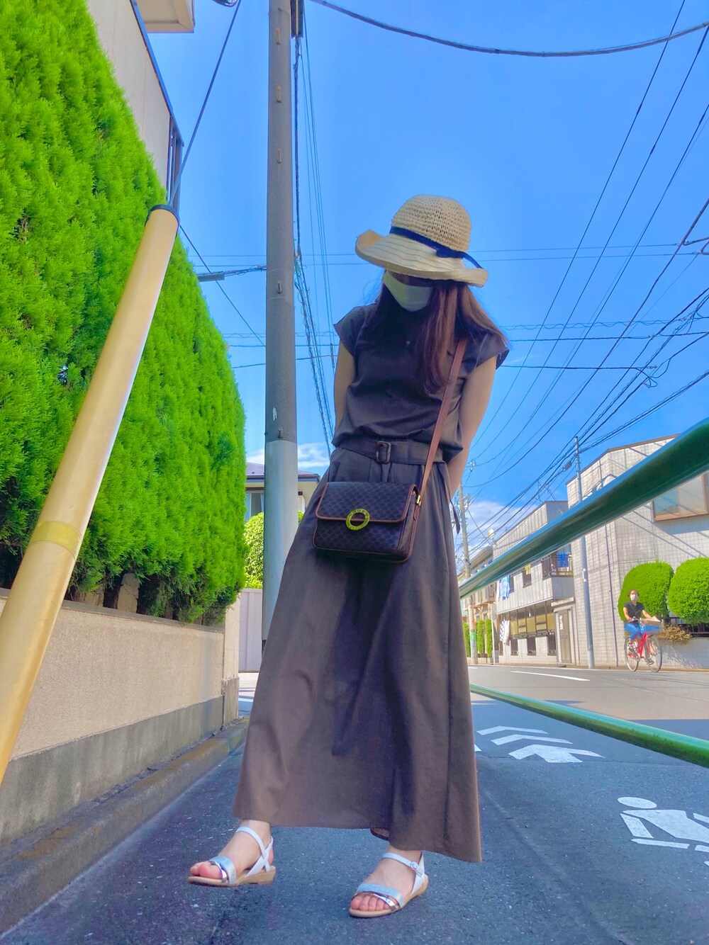 「休日スタイル、大人コーデ、シンプルコーデ」｜「no brandのアイテム（帽子、ベージュ系）」を使った、けんしさん（メンズ・186cm）の夏コーディネートの1枚目の写真