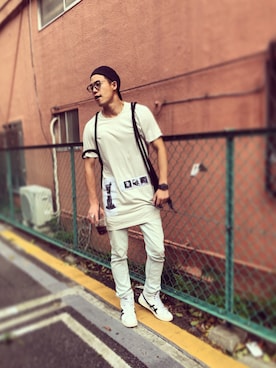 「DRKSHDW by RICK OWENS（ダークシャドウ バイ リックオウエンス）のアイテム（Tシャツ/カットソー）」を使った、Keitaさん（メンズ・175cm）の夏コーディネート