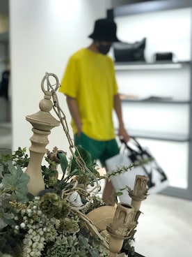 「off white（オフホワイト）のアイテム（バッグ）」を使った、サトユトさん（メンズ・175cm）の夏コーディネート