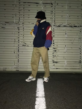 「TOMMY HILFIGER」｜「アイテム（ナイロンジャケット）」を使った、なおちちさん（メンズ・171cm）の春コーディネート