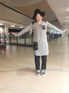 「TYPE BLUE（タイプブルー）のアイテム（パンツ）」を使った、Yasさん（レディース・156cm）の冬コーディネート
