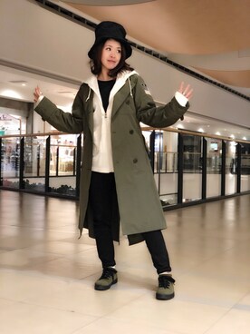 「AVIREX（アヴィレックス）のアイテム（トレンチコート）」を使った、Yasさん（レディース・156cm）の春コーディネート