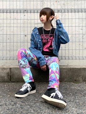 「リバーシブル」｜「アイテム（デニムジャケット）」を使った、mobuさん（レディース・155cm）の春コーディネート