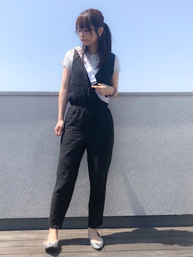 「シルバーシューズ」｜「アイテム（サロペット/オーバーオール）」を使った、ymkさん（レディース・157cm）の春コーディネート