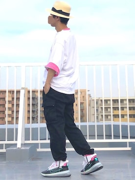 「MONKEY TIME（モンキータイム）のアイテム（カーゴパンツ）」を使った、HMさん（メンズ・175cm）の夏コーディネート