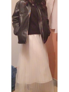 「GU（ジーユー）のアイテム（スカート、ホワイト系）」を使った、izumi♯さん（レディース・155cm）の冬コーディネート
