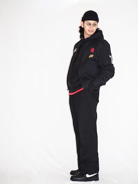 「プルオーバーパーカー」｜「アイテム（ブルゾン）」を使った、Kaiさん（メンズ・182cm）の秋コーディネート
