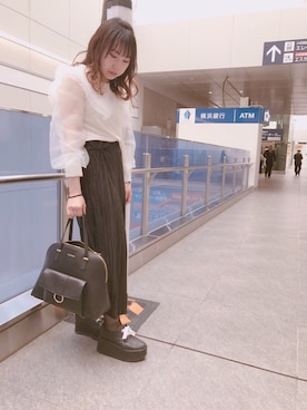 「& chouette（アンドシュエット）のアイテム（ボストンバッグ）」を使った、Chinamiさん（レディース・163cm）の春コーディネート