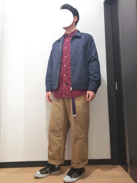 「coca（coca）（コカ）のアイテム（チノパンツ）」を使った、たーさん（メンズ・174cm）の春コーディネート